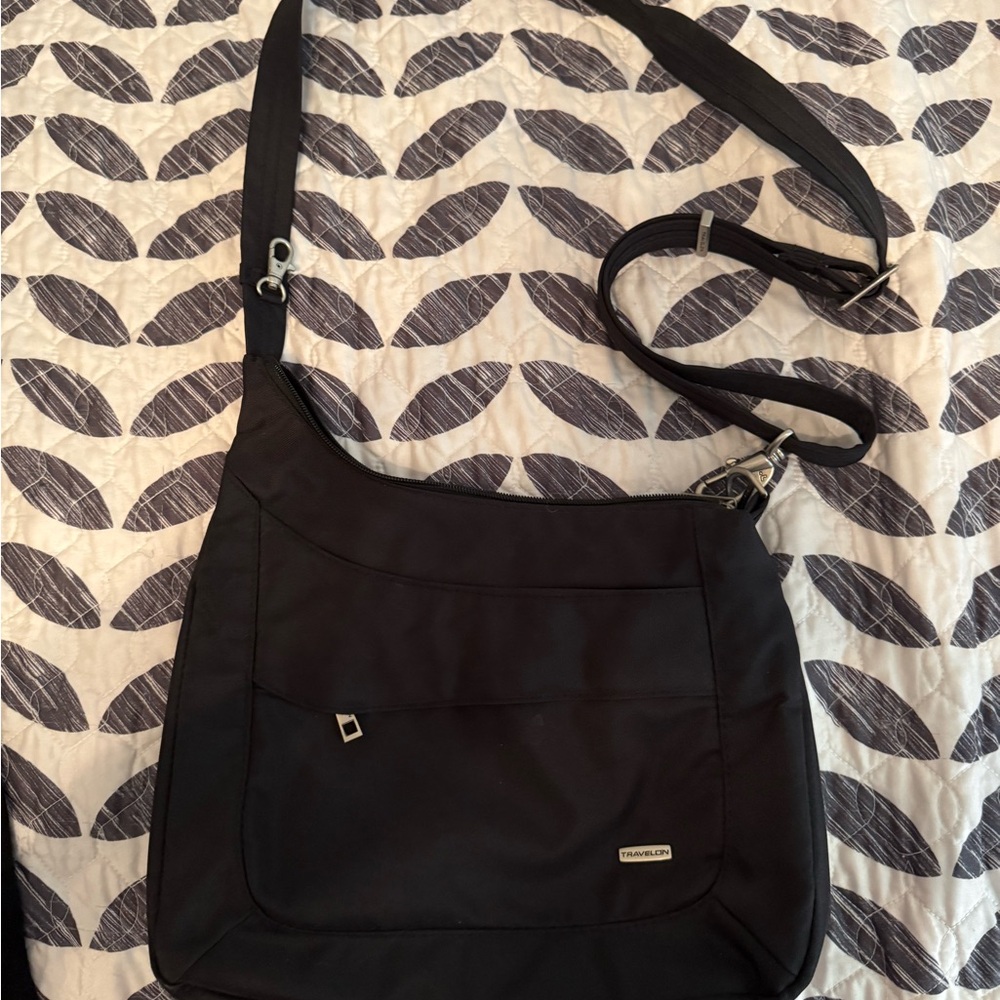 Travelon Black Crossbody Bag